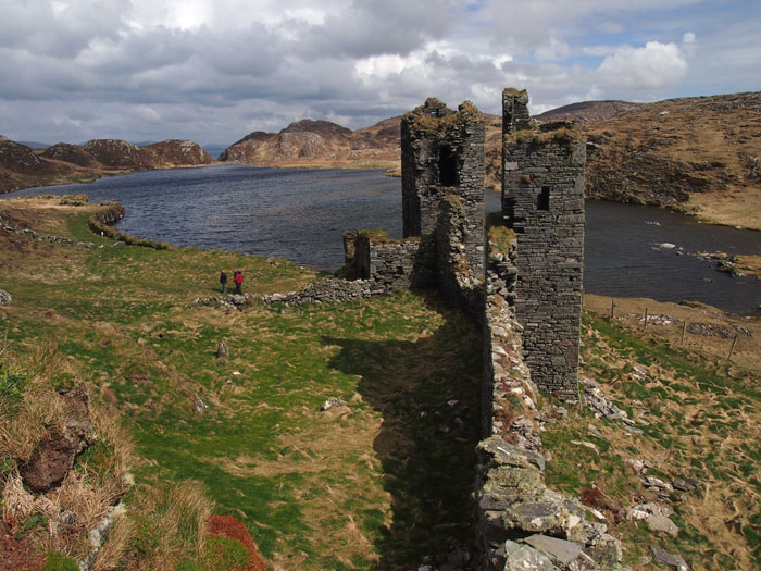 Three Castle Head P4148385